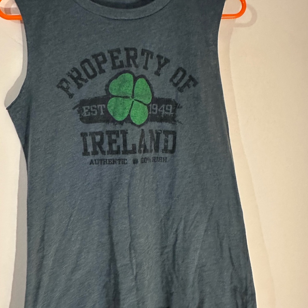 Ireland Graphic Muscle Tee Tank - Green Shamrock on Heather Blue
